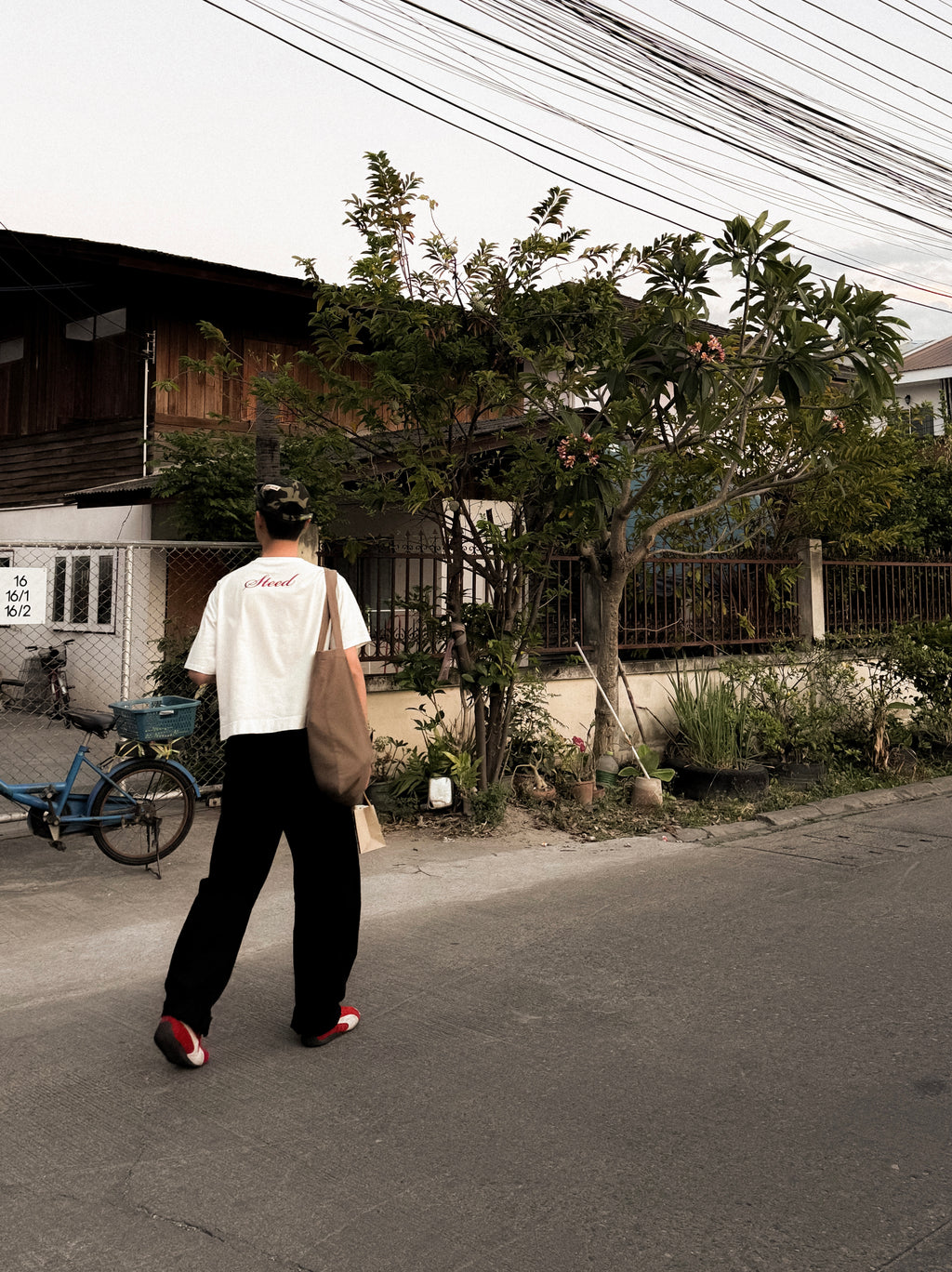 Steed Signature Box Tee V2 - White